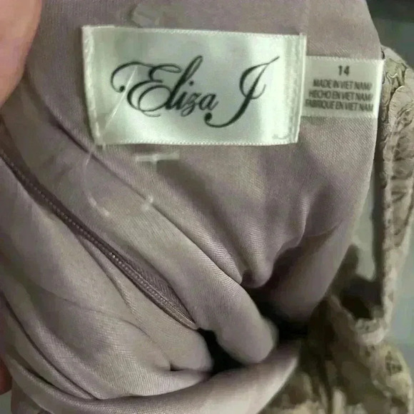 Eliza J Womens Lace Fit and Flare Dress Size 14 - Picture 11 of 14